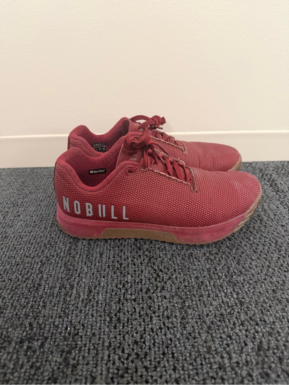 NOBULL Wine/Burgundy Outwork Edge